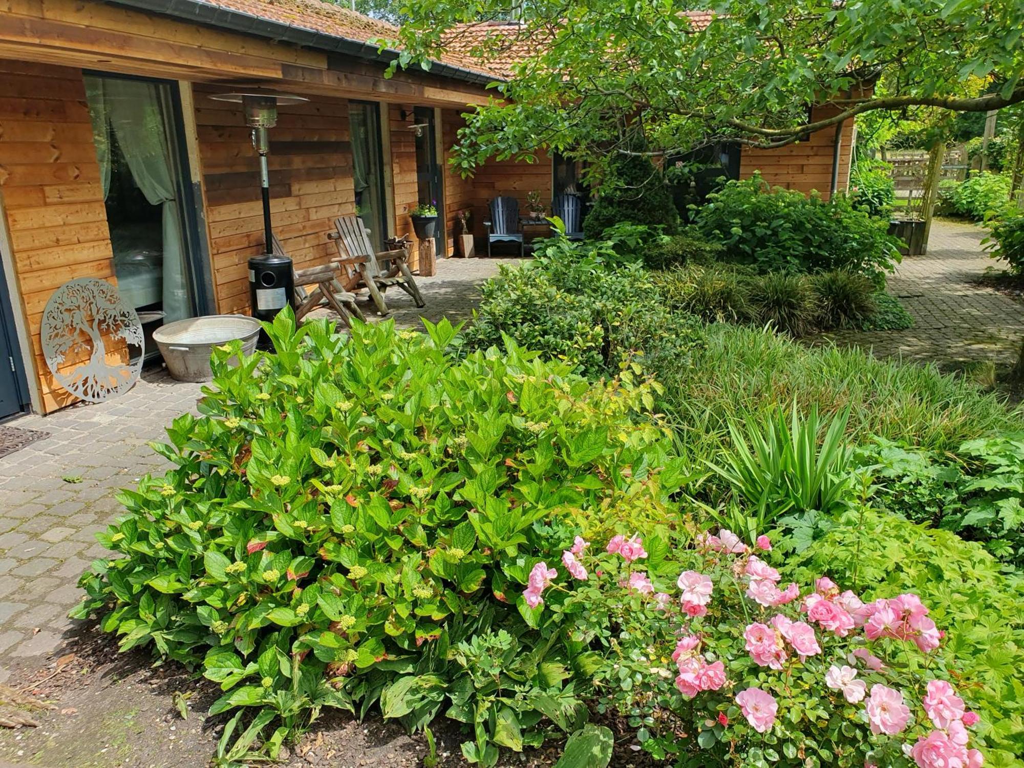 B&B Land Of Tir Nan Og 로멜 외부 사진